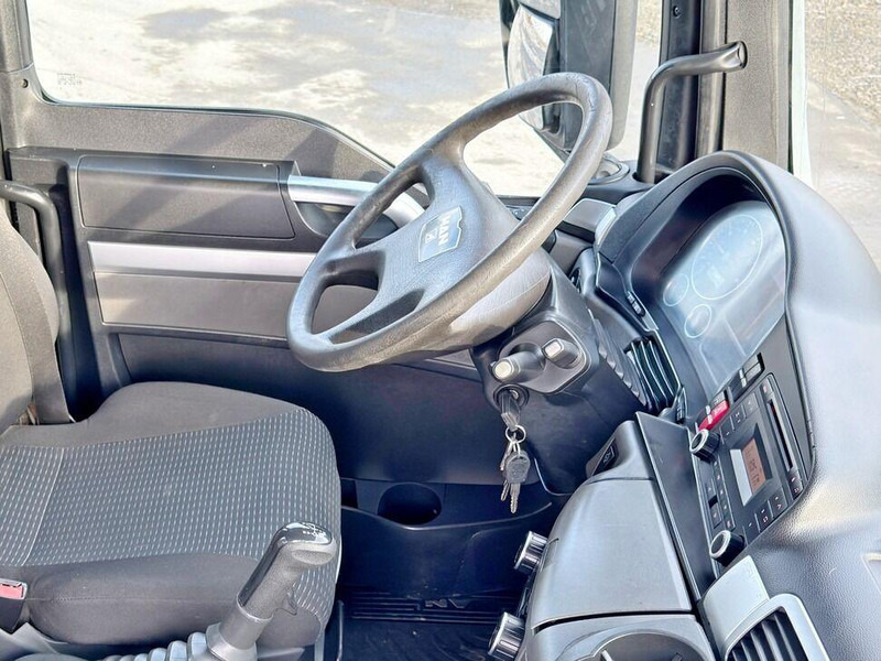 Maşină de tractare MAN TGS 35.360 * FASSI F150 A.22 + FUNK* TOPZUSTAND: Foto 14