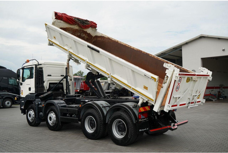 MAN TGS 35.440 / 8X4 / WYWROTKA 2 STR. / HYDROBURTA / BORDMATIC / ZA - Camion basculantă: Foto 3 MAN TGS 35.440 / 8X4 / WYWROTKA 2 STR. / HYDROBURTA / BORDMATIC / ZA - Camion basculantă: Foto 3