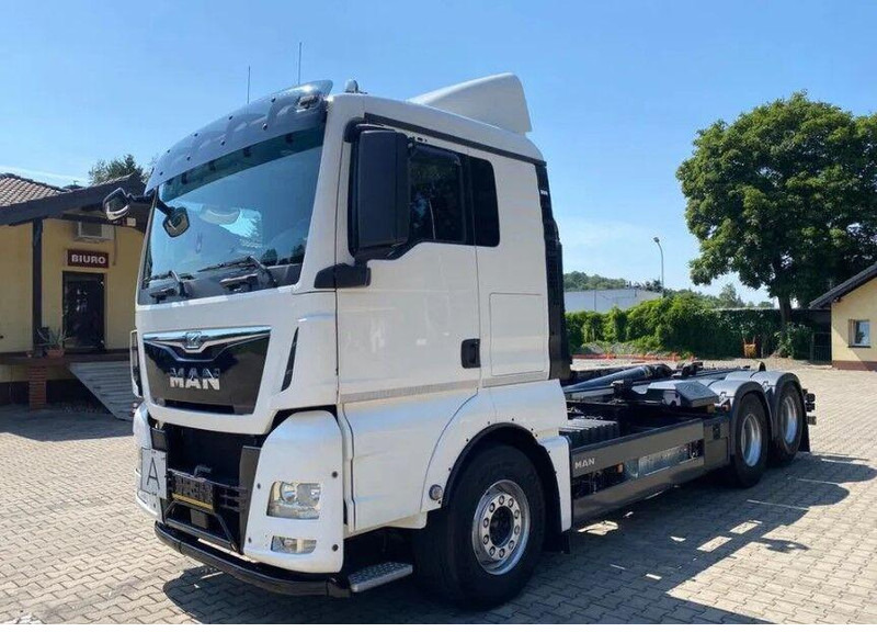 MAN TGX 26.440 - Camion cu cârlig: Foto 2 MAN TGX 26.440 - Camion cu cârlig: Foto 2