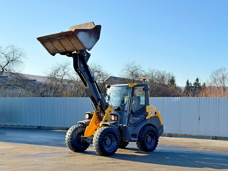 Mecalac AHLMANN AX 1000 * RADBAGGER * TOP - Încărcător frontal pe pneuri: Foto 2 Mecalac AHLMANN AX 1000 * RADBAGGER * TOP - Încărcător frontal pe pneuri: Foto 2