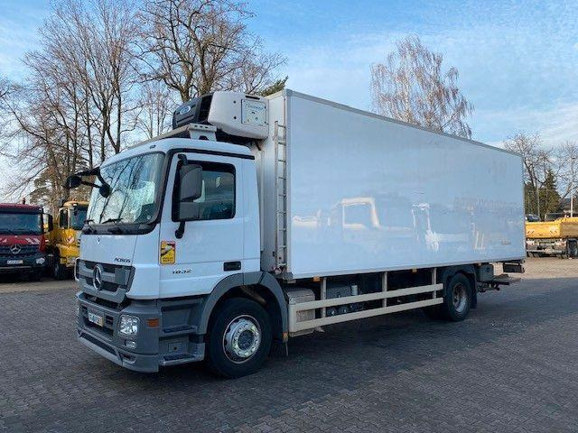 Mercedes-Benz ACTROS 1832 - Camion frigider: Foto 1 Mercedes-Benz ACTROS 1832 - Camion frigider: Foto 1