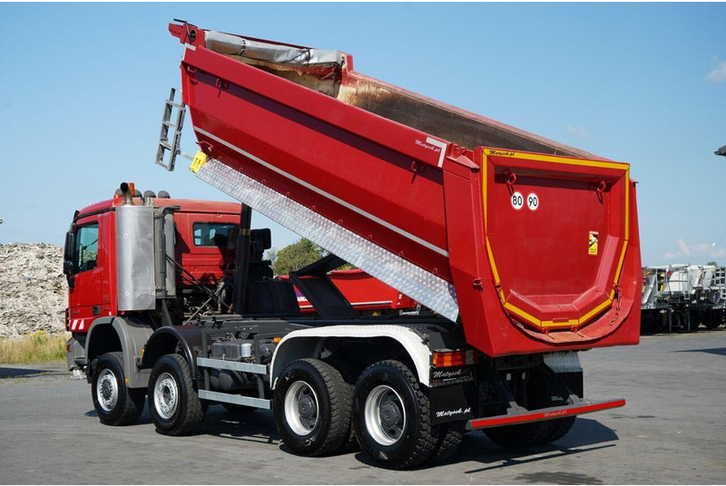 Mercedes-Benz ACTROS 4141 / 8X6 / WYWROTKA TYLNOZSYPOWA / MEILLER KIPPER 5.3M - Camion basculantă: Foto 4 Mercedes-Benz ACTROS 4141 / 8X6 / WYWROTKA TYLNOZSYPOWA / MEILLER KIPPER 5.3M - Camion basculantă: Foto 4