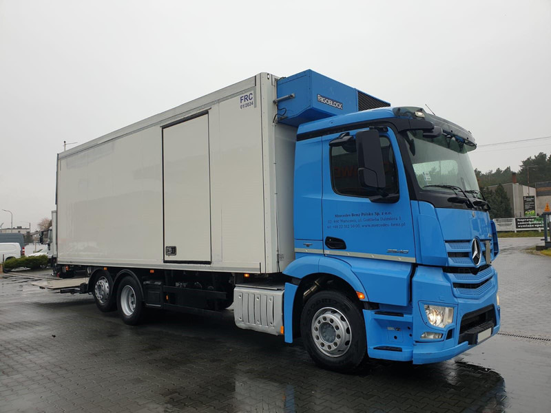 Mercedes-Benz ANTOS 2540 REFRIGERATOR + LIFT + SIDE DOOR - Camion frigider: Foto 5 Mercedes-Benz ANTOS 2540 REFRIGERATOR + LIFT + SIDE DOOR - Camion frigider: Foto 5