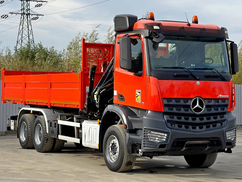 Mercedes-Benz AROCS 2640 *HIAB 144 BS - 3/FUNK + * 6x4 - Camion basculantă, Camion cu macara: Foto 3 Mercedes-Benz AROCS 2640 *HIAB 144 BS - 3/FUNK + * 6x4 - Camion basculantă, Camion cu macara: Foto 3