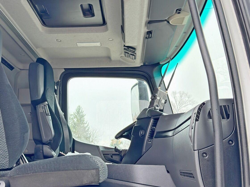 Autopompă de beton Mercedes-Benz AROCS 3743: Foto 10