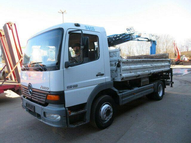 Mercedes-Benz ATEGO 1218 - Camion basculantă, Camion cu macara: Foto 3 Mercedes-Benz ATEGO 1218 - Camion basculantă, Camion cu macara: Foto 3