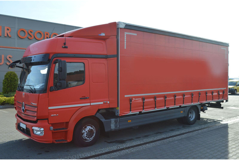 Mercedes-Benz ATEGO 824 EURO 6 1.HAND CURTAINE TILT - Camion cu prelată: Foto 2 Mercedes-Benz ATEGO 824 EURO 6 1.HAND CURTAINE TILT - Camion cu prelată: Foto 2
