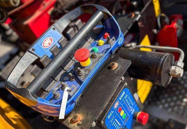 Camion basculantă, Camion cu macara Mercedes-Benz AXOR 1824 4x2 HMF 975 HDS Crane Rotator Kipper: Foto 17 Camion basculantă, Camion cu macara Mercedes-Benz AXOR 1824 4x2 HMF 975 HDS Crane Rotator Kipper: Foto 17