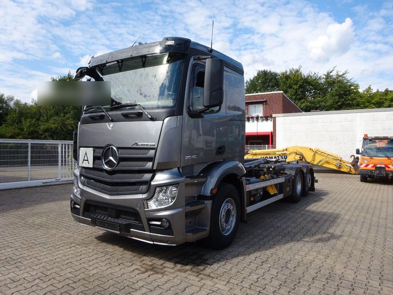 Mercedes-Benz Actros 2545 Hook lift truck 6x2 - Camion cu cârlig, Camion cu macara: Foto 1 Mercedes-Benz Actros 2545 Hook lift truck 6x2 - Camion cu cârlig, Camion cu macara: Foto 1