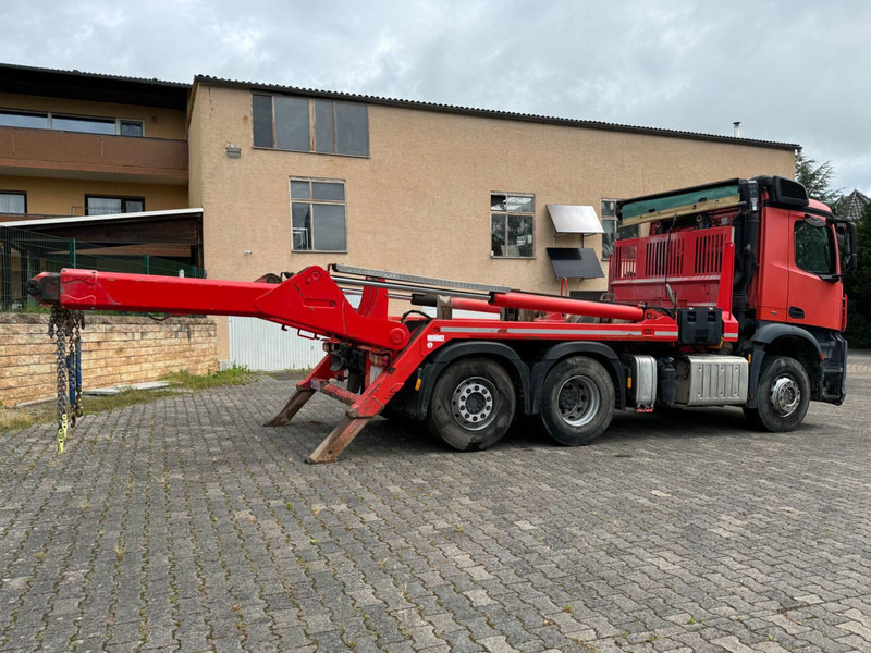 Mercedes-Benz Arocs 2536 BL 6x2/Funkfernbe./VDL-ASK 18 TK - Camion transport containere/ Swap body, Camion cu macara: Foto 4 Mercedes-Benz Arocs 2536 BL 6x2/Funkfernbe./VDL-ASK 18 TK - Camion transport containere/ Swap body, Camion cu macara: Foto 4