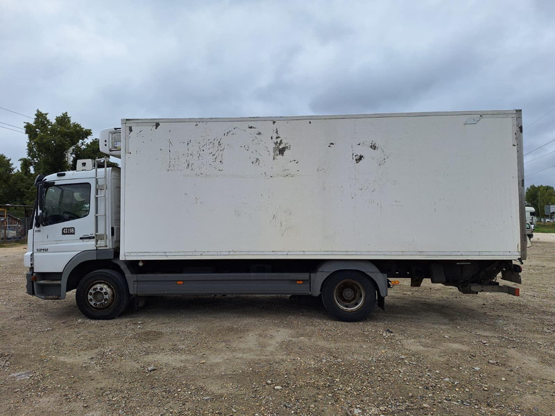 Mercedes-Benz Atego 1218 - Carrier Supra frigo + DHollandia 1500 kg LBW - Camion frigider: Foto 5 Mercedes-Benz Atego 1218 - Carrier Supra frigo + DHollandia 1500 kg LBW - Camion frigider: Foto 5