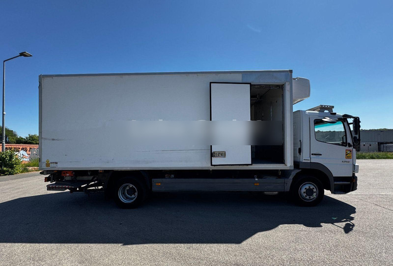 Camion frigider Mercedes-Benz Atego 1218 Mit Carrier Sp 950Mt: Foto 9 Camion frigider Mercedes-Benz Atego 1218 Mit Carrier Sp 950Mt: Foto 9