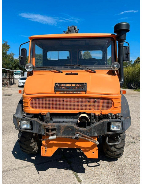 Mercedes-Benz UNIMOG - Camion basculantă, Camion cu macara: Foto 2 Mercedes-Benz UNIMOG - Camion basculantă, Camion cu macara: Foto 2