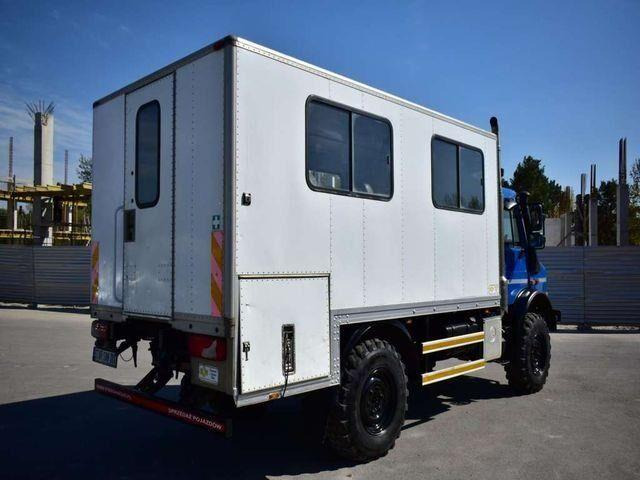 Mercedes-Benz Unimog Mercedes-Benz Unimog U 4000 4x4 Camper Expeditio - Camion şasiu, Camion cu macara: Foto 3 Mercedes-Benz Unimog Mercedes-Benz Unimog U 4000 4x4 Camper Expeditio - Camion şasiu, Camion cu macara: Foto 3