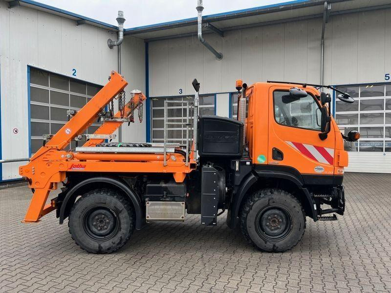 Mercedes-Benz Unimog U 20 4x4 Skip loader - Camion container de gunoi: Foto 5 Mercedes-Benz Unimog U 20 4x4 Skip loader - Camion container de gunoi: Foto 5