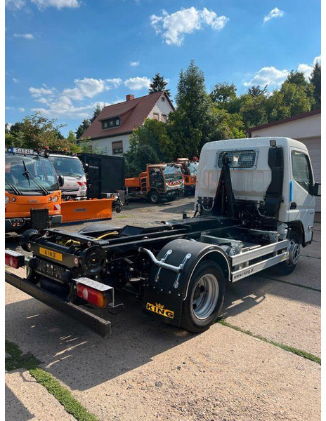 Mitsubishi Fuso Canter 6S15 - Camion cu cârlig: Foto 3 Mitsubishi Fuso Canter 6S15 - Camion cu cârlig: Foto 3