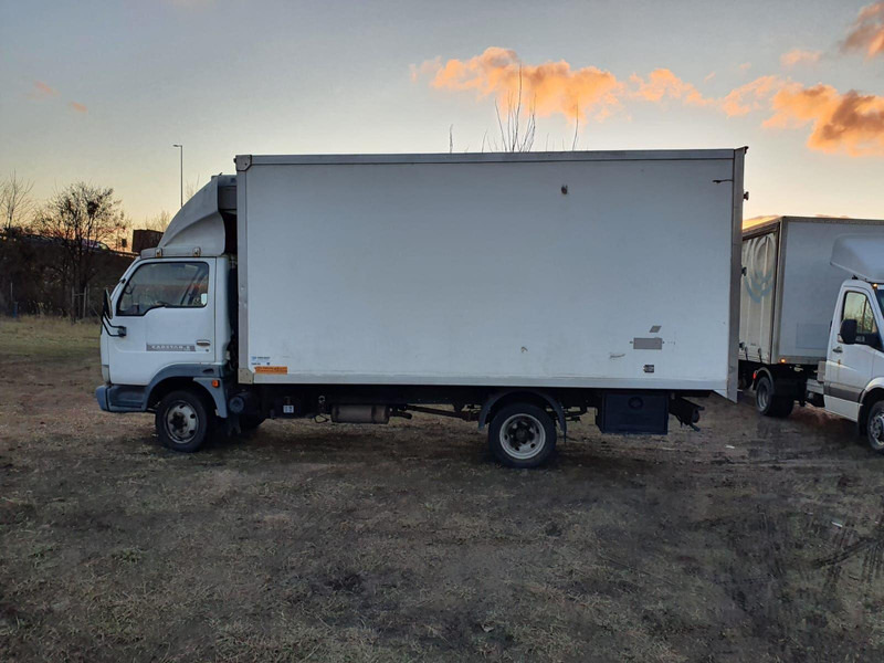 Nissan Cabstar 3,0 TDi - Thermo King V400 Max frigo - Autoutilitară frigorifica: Foto 5 Nissan Cabstar 3,0 TDi - Thermo King V400 Max frigo - Autoutilitară frigorifica: Foto 5