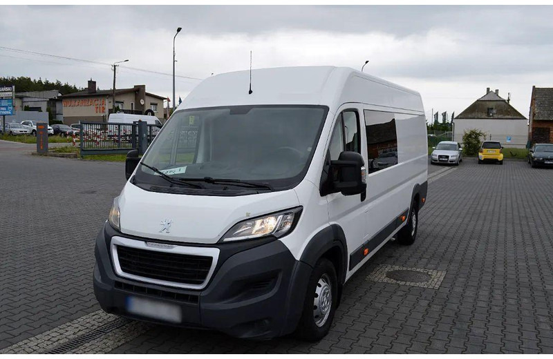 Peugeot Boxer Furgin Duoble CabinDoka L4H2 7-seater One Owner - Microbuz, Transport persoane: Foto 1 Peugeot Boxer Furgin Duoble CabinDoka L4H2 7-seater One Owner - Microbuz, Transport persoane: Foto 1