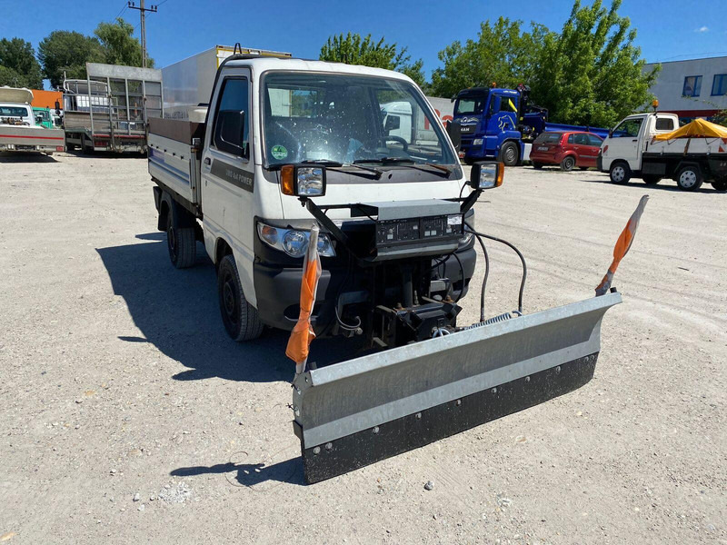 Piaggio Porter 1,2 d Pfau S90 - 4x4 - Tipper - snowplow - Autoutilitară basculantă: Foto 3 Piaggio Porter 1,2 d Pfau S90 - 4x4 - Tipper - snowplow - Autoutilitară basculantă: Foto 3