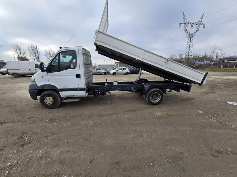 Renault Mascott 150 DXi -with New Three-sided Tipper 6.5t - Camion basculantă: Foto 4 Renault Mascott 150 DXi -with New Three-sided Tipper 6.5t - Camion basculantă: Foto 4