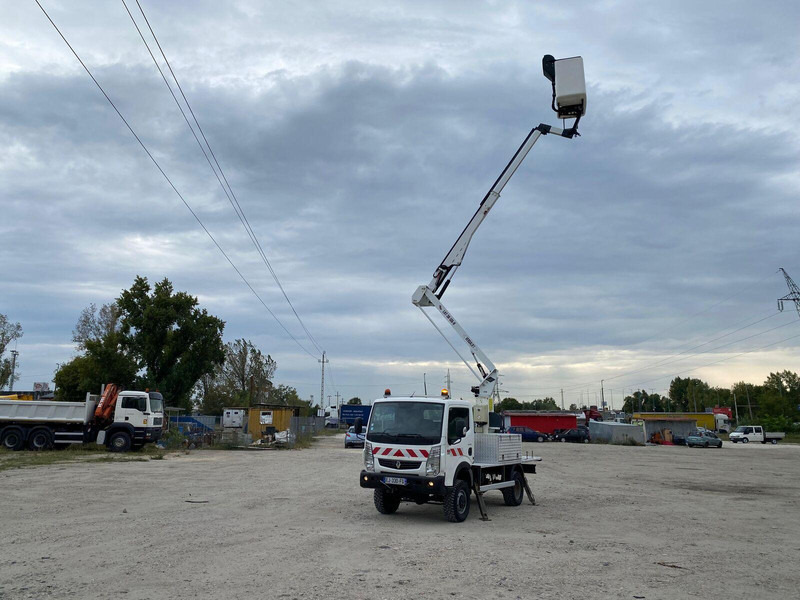 Renault Maxity 150 dxi 4x4 - Versalift Lifting Basket - 3,5t în leasing Renault Maxity 150 dxi 4x4 - Versalift Lifting Basket - 3,5t: Foto 13