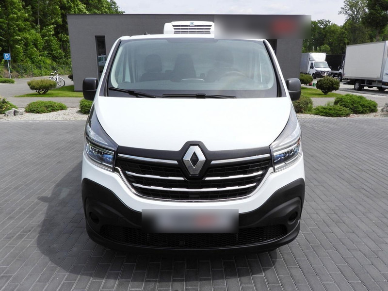 Renault Trafic FURGON CHŁODNIA 0*C TEMPOMAT LEDY KLIMATYZACJA 120KM [ - Autoutilitară frigorifica: Foto 5 Renault Trafic FURGON CHŁODNIA 0*C TEMPOMAT LEDY KLIMATYZACJA 120KM [ - Autoutilitară frigorifica: Foto 5