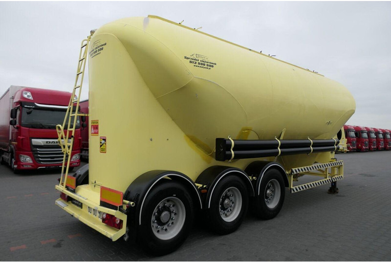 SPITZER în leasing SPITZER: Foto 8 SPITZER în leasing SPITZER: Foto 8