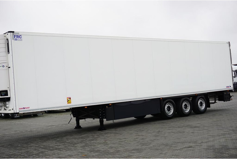 Schmitz Cargobull CHŁODNIA / CARRIER VECTOR 1550 / OŚ PODNOSZONA - Semiremorcă frigider: Foto 3 Schmitz Cargobull CHŁODNIA / CARRIER VECTOR 1550 / OŚ PODNOSZONA - Semiremorcă frigider: Foto 3