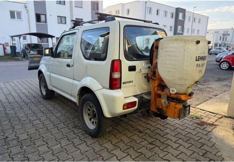Suzuki Jimny 1.3 4x4 ALLGRIP + Snow Plow - SUV: Foto 4 Suzuki Jimny 1.3 4x4 ALLGRIP + Snow Plow - SUV: Foto 4