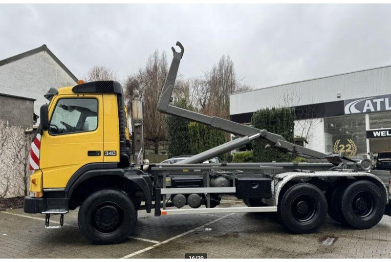 Camion cu cârlig Volvo FM12 6x6 Hook lift: Foto 16 Camion cu cârlig Volvo FM12 6x6 Hook lift: Foto 16