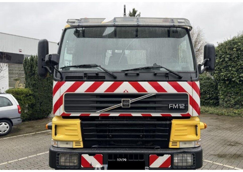 Volvo FM12 6x6 Hook lift - Camion cu cârlig: Foto 2 Volvo FM12 6x6 Hook lift - Camion cu cârlig: Foto 2