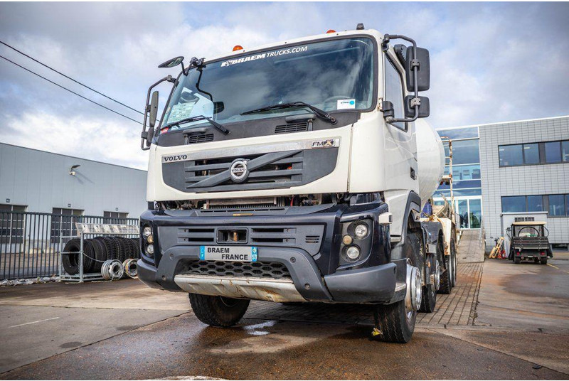 Volvo FMX 410 +LIEBHERR9M³ - Autobetonieră: Foto 5 Volvo FMX 410 +LIEBHERR9M³ - Autobetonieră: Foto 5