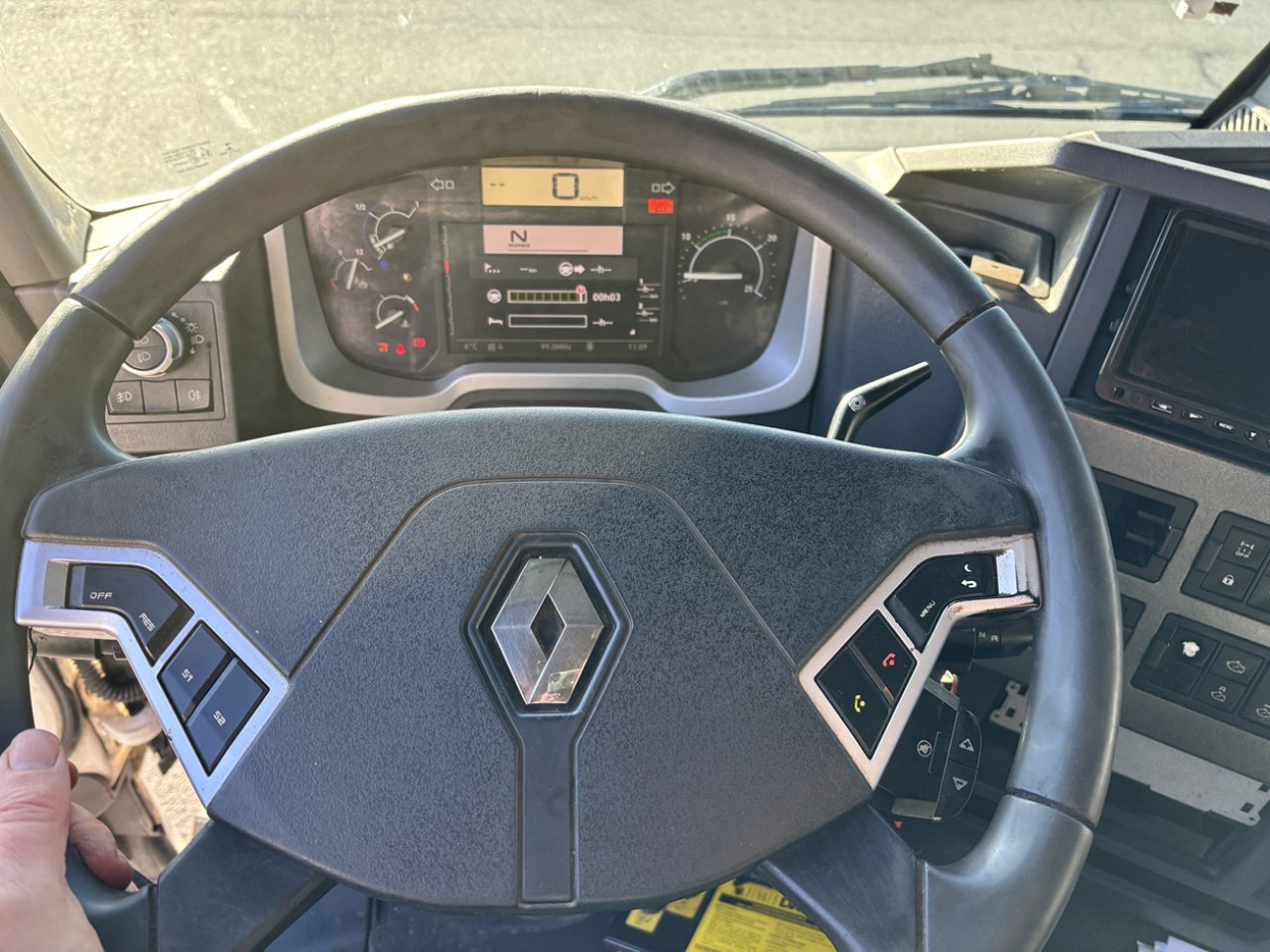 Alte utilaje RENAULT T520 6X2: Foto 9 Alte utilaje RENAULT T520 6X2: Foto 9