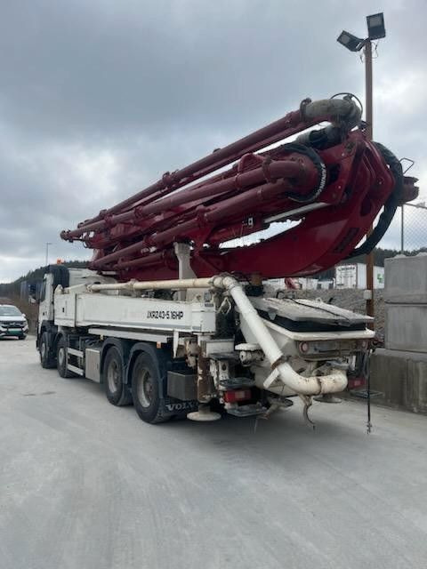 Volvo FMX500 8x4 / JUN JIN 43 mtr pump - Autopompă de beton: Foto 4 Volvo FMX500 8x4 / JUN JIN 43 mtr pump - Autopompă de beton: Foto 4