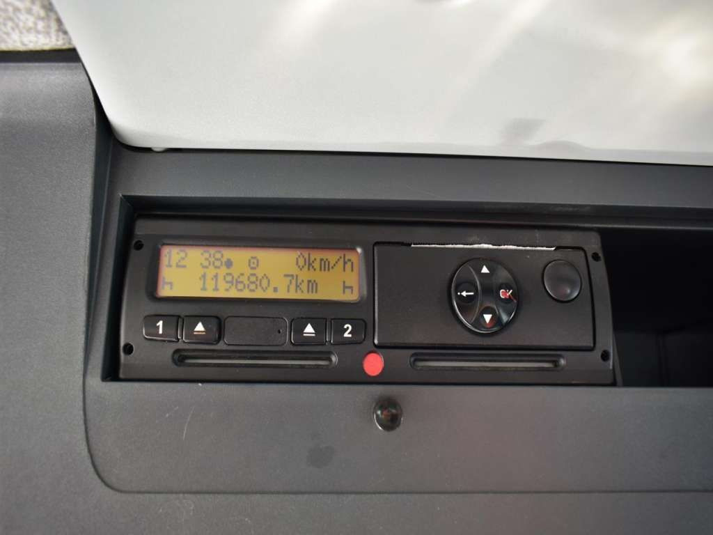 Camion cu macara, Camion platformă MAN  TGM 18.340 4x4 PALFINGER PK 18002 CRANE WINCH MAN  TGM 18.340 4x4 PALFINGER PK 18002 CRANE WINCH: Foto 20