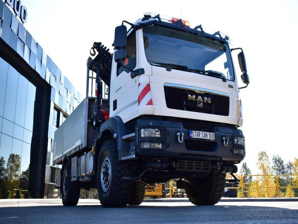 Camion cu macara, Camion platformă MAN  TGM 18.340 4x4 PALFINGER PK 18002 CRANE WINCH MAN  TGM 18.340 4x4 PALFINGER PK 18002 CRANE WINCH: Foto 8