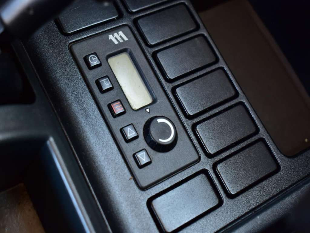 Camion cu macara, Camion platformă MAN  TGM 18.340 4x4 PALFINGER PK 18002 CRANE WINCH MAN  TGM 18.340 4x4 PALFINGER PK 18002 CRANE WINCH: Foto 21