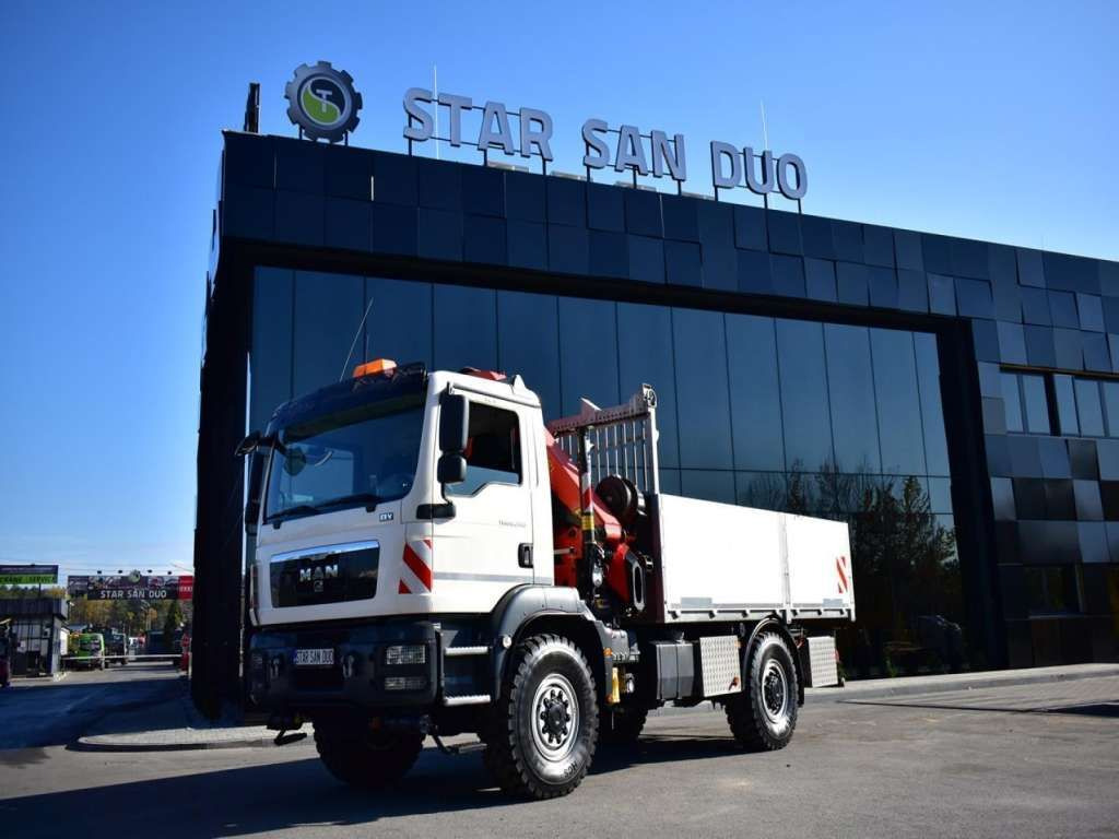Camion cu macara, Camion platformă MAN  TGM 18.340 4x4 PALFINGER PK 18002 CRANE WINCH MAN  TGM 18.340 4x4 PALFINGER PK 18002 CRANE WINCH: Foto 10
