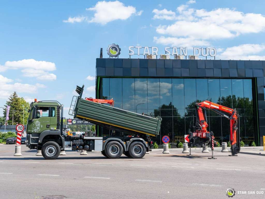 MAN TGS 35.480 PALFINGER PK 20002 HDS Grapple Tippe - Camion cu macara: Foto 4 MAN TGS 35.480 PALFINGER PK 20002 HDS Grapple Tippe - Camion cu macara: Foto 4