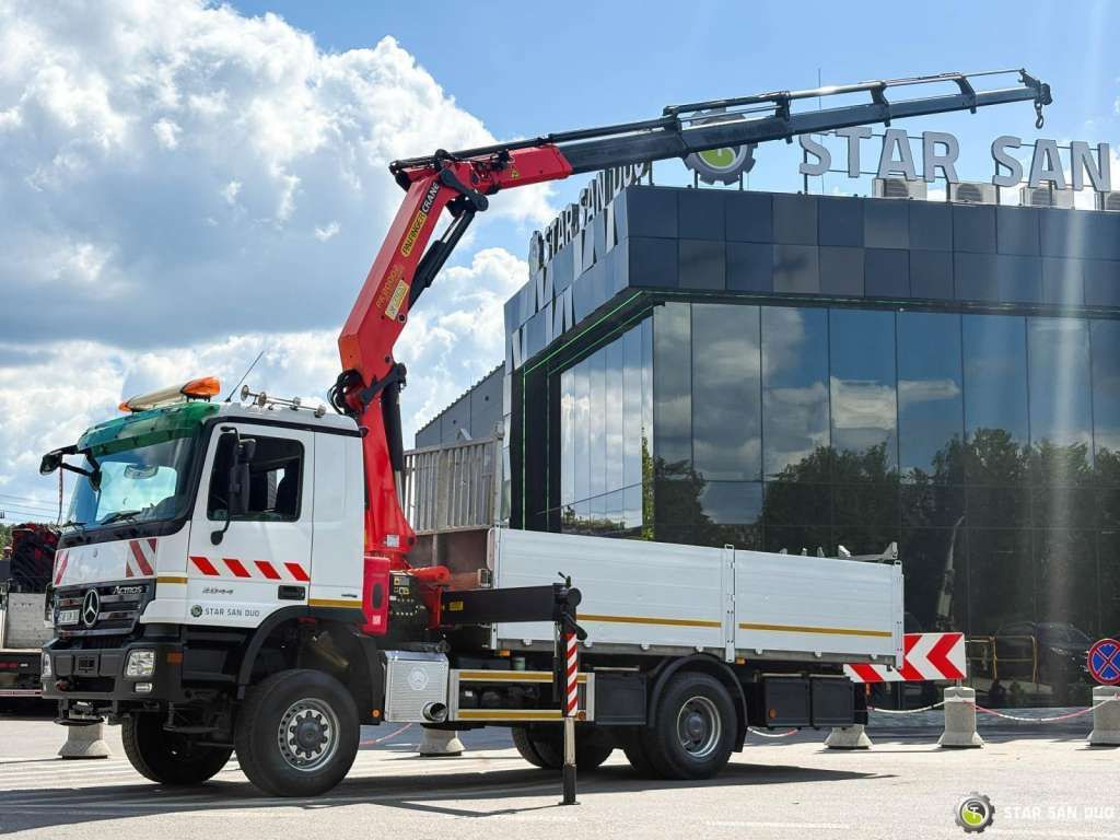 Mercedes-Benz ACTROS 2044A 4x4 Palfinger PK 20002 hds Crane - Camion cu macara: Foto 5 Mercedes-Benz ACTROS 2044A 4x4 Palfinger PK 20002 hds Crane - Camion cu macara: Foto 5