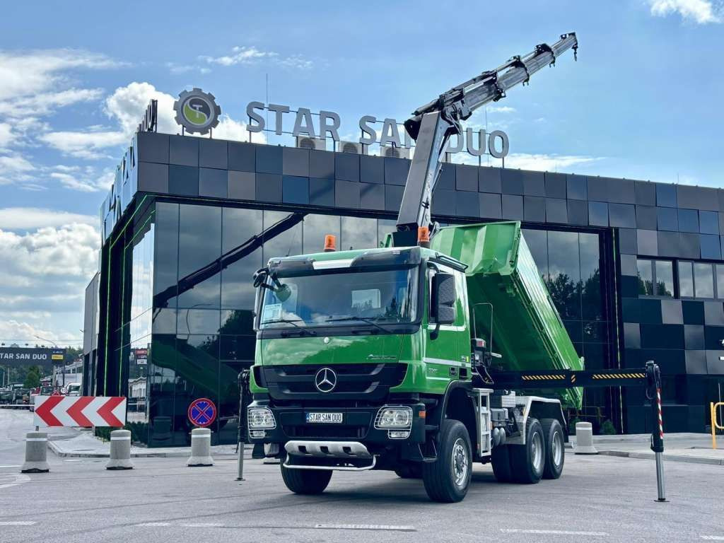 Mercedes-Benz ACTROS 3346 6x6 HIAB 244EP-4 Crane Kipper - Camion basculantă: Foto 1 Mercedes-Benz ACTROS 3346 6x6 HIAB 244EP-4 Crane Kipper - Camion basculantă: Foto 1