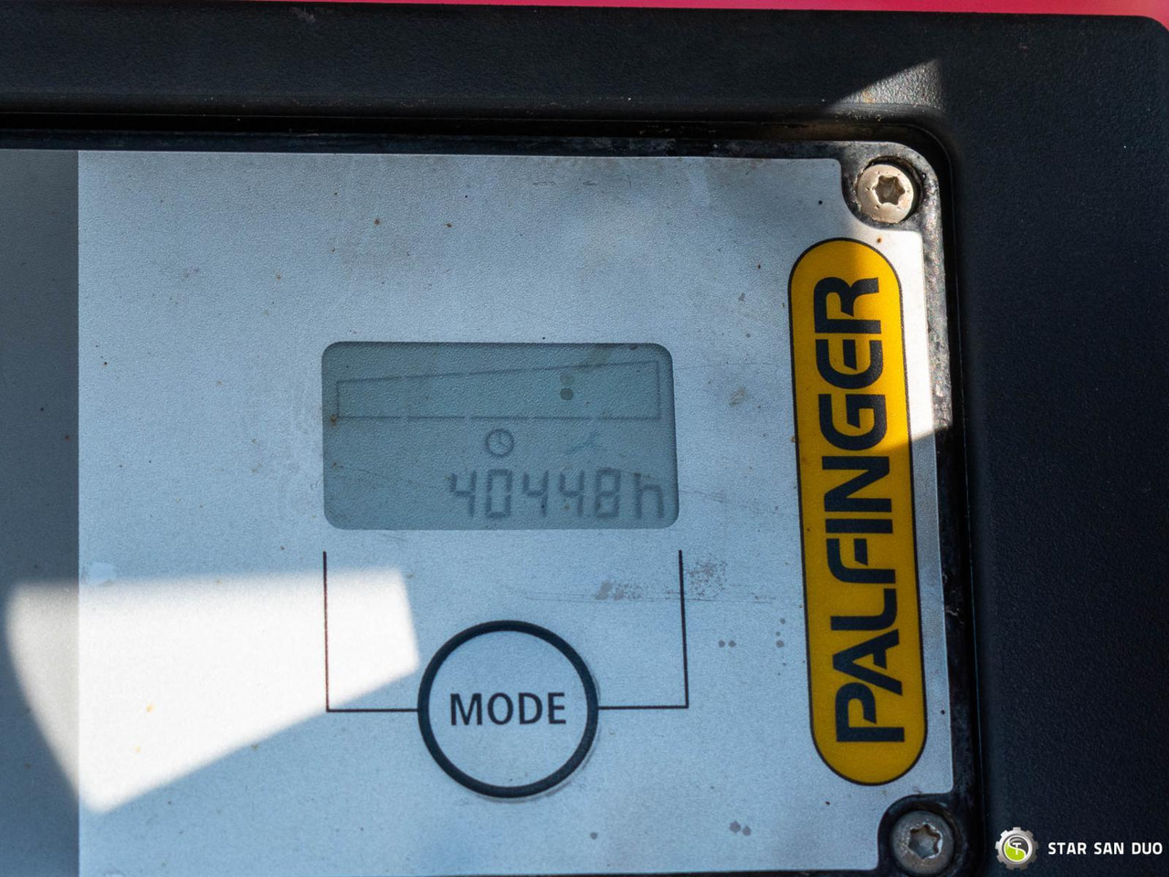 Camion cu macara : Foto 21