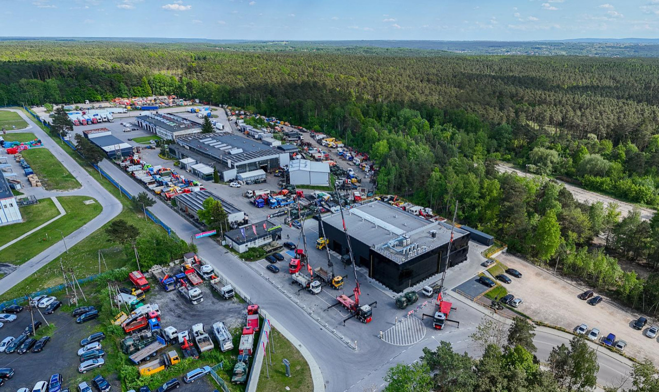 Camion cu macara : Foto 10