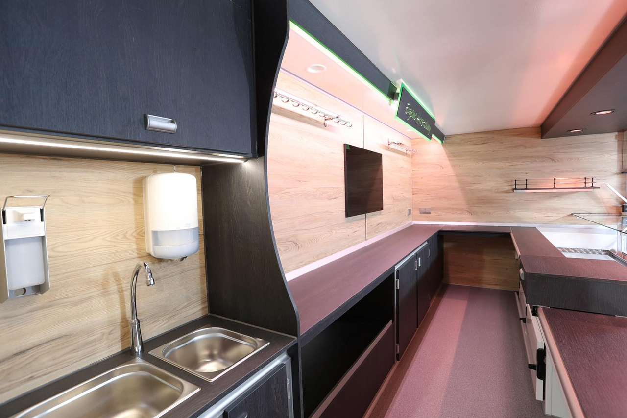 Mobil BORCO HÖHNS - Autorulota comerciala: Foto 3 Mobil BORCO HÖHNS - Autorulota comerciala: Foto 3