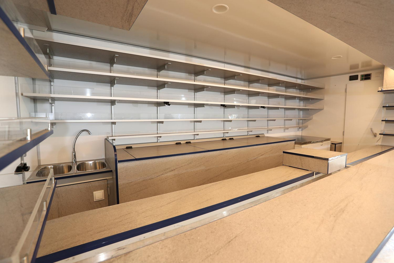 Tourenmobil BORCO HÖHNS - Autorulota comerciala: Foto 4 Tourenmobil BORCO HÖHNS - Autorulota comerciala: Foto 4