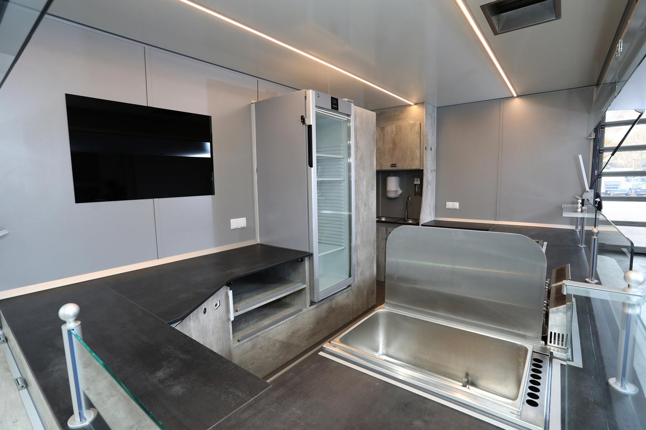 Wochenmarktmobil BORCO HÖHNS - Autorulota comerciala: Foto 4 Wochenmarktmobil BORCO HÖHNS - Autorulota comerciala: Foto 4