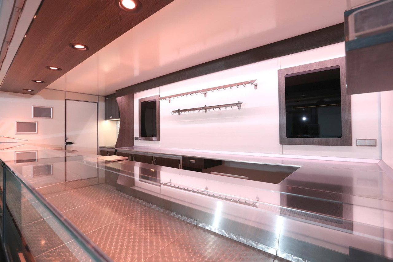 Wochenmarktmobil BORCO HÖHNS - Autorulota comerciala: Foto 4 Wochenmarktmobil BORCO HÖHNS - Autorulota comerciala: Foto 4