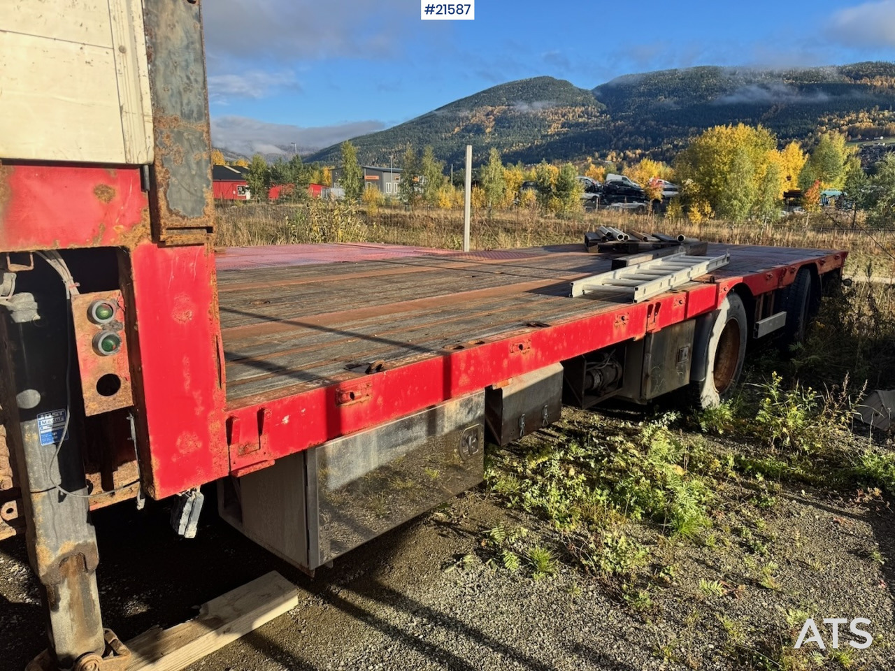 HRD Kransemi - Semiremorcă platformă: Foto 3 HRD Kransemi - Semiremorcă platformă: Foto 3