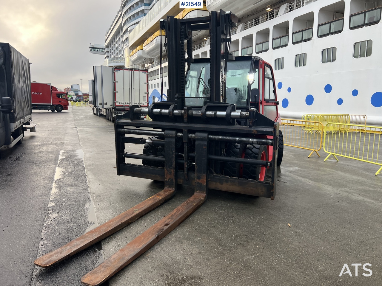 Hangcha CPCD120 Gaffeltruck m/ hydrauliske gafler, sideforskyvning og lite timer - Stivuitor diesel: Foto 3 Hangcha CPCD120 Gaffeltruck m/ hydrauliske gafler, sideforskyvning og lite timer - Stivuitor diesel: Foto 3