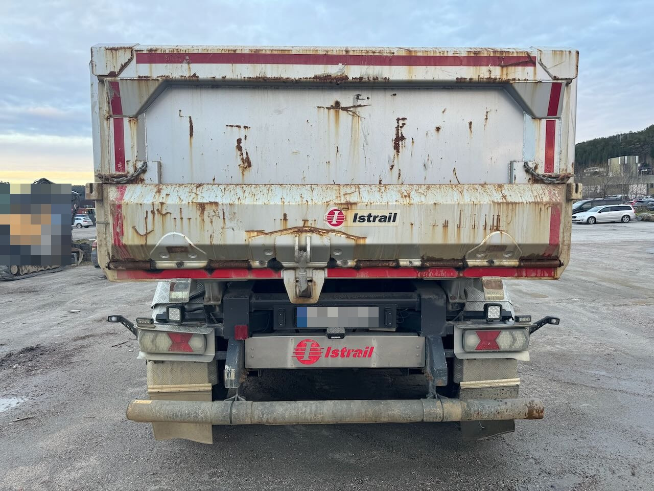 Remorcă basculantă Istrail trippelkjerre: Foto 8 Remorcă basculantă Istrail trippelkjerre: Foto 8
